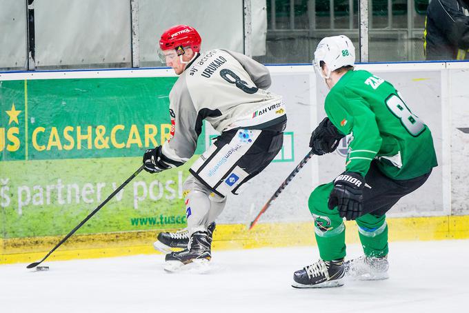 Po finalu Alpske lige sledi še finale državnega prvenstva med Olimpijo in Jesenicami. Kaj lahko se zgodi, da bo odločen po zgolj dveh tekmah. | Foto: Žiga Zupan/Sportida