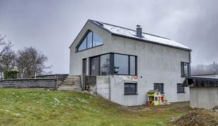 Ko selitev v hišo ne pomeni višjih stroškov elektrike #pogovor