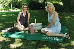Na piknik v zeleni Arboretum, a brez kotletov #video