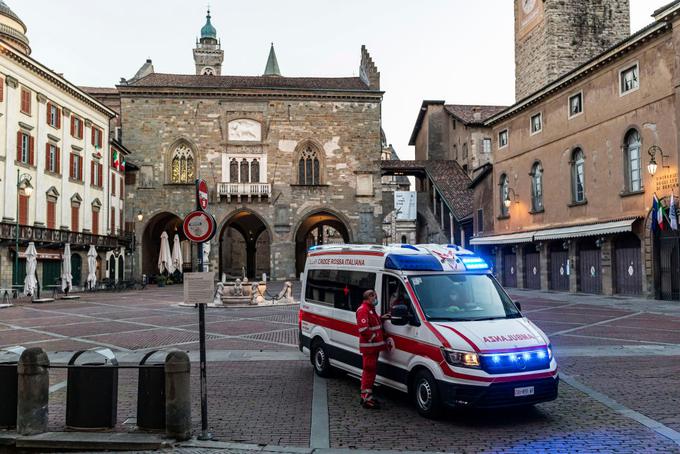 Po katastrofalnem scenariju ob prvem valu, so v Italiji ob naraščanju okužb v skrbeh, kaj bo prinesel drugi val epidemije.  | Foto: Getty Images