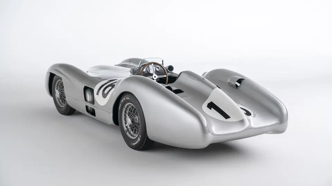 Mercedes F1 dražba | Foto: RM Sotheby's