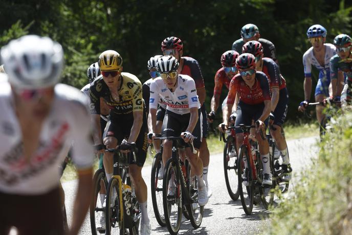 Velika zmaga Špancu, na brutalni etapi trpeli tudi favoriti