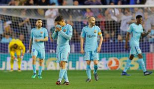 Barcelona brez Messija po nori tekmi v Valencii izgubila prvič po 43 tekmah!