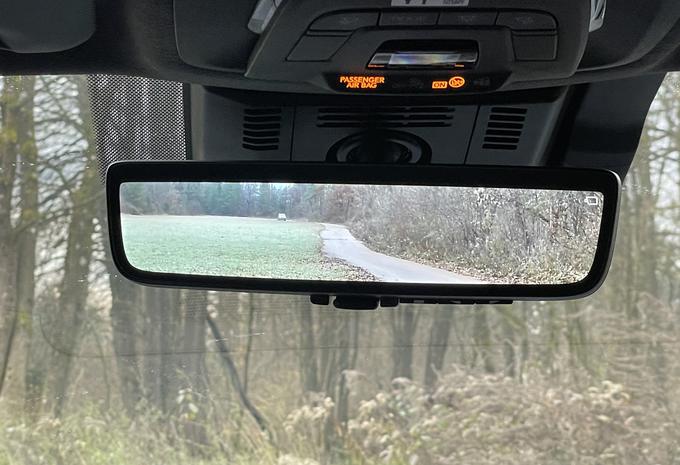 Toyota CHR digitalno ogledalo | Foto: Gregor Pavšič