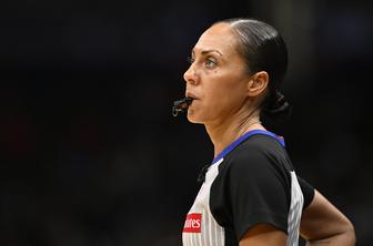 Boleča izkušnja Sha'Rae Mitchell, sodnice v ligi NBA #video