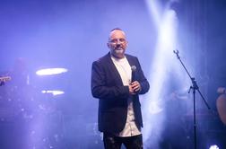Tony Cetinski obtožen vpletenosti v afero z lažnimi covidnimi potrdili