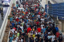 Izredne razmere v Ceuti: umrlo 57 migrantov, več kot 48.000 se jih je že vrnilo v Maroko