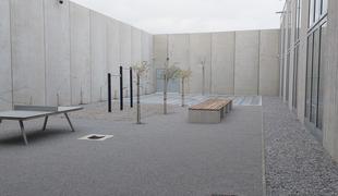 Znano je, kdaj bo novi zapor v Dobrunjah sprejel prve zapornike