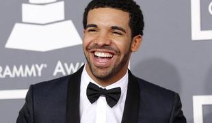 Drake kraljuje z nominacijami za nagrade BET 
