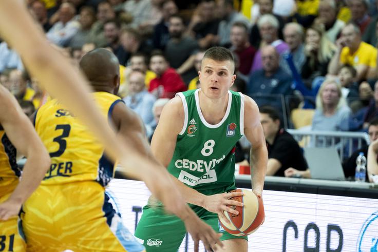 Edo Murić verjame v dobro nadaljevanje tudi sredi tedna proti Unicsu. | Foto: Žiga Mikeli/Koper Primorska