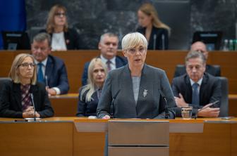 Pirc Musar: Ker smo skupaj zavozili, smo danes skupaj odgovorni za iskanje rešitev