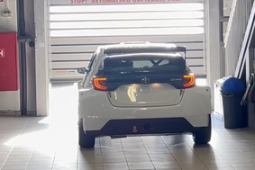 Prvič na tehničnem: tak avtomobil še ni imel slovenske registrske #video