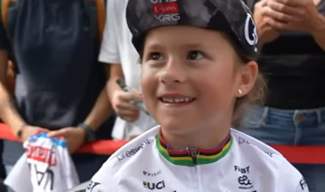 Zaradi te geste Tadeja Pogačarja mu bo deklica hvaležna za vse življenje #video
