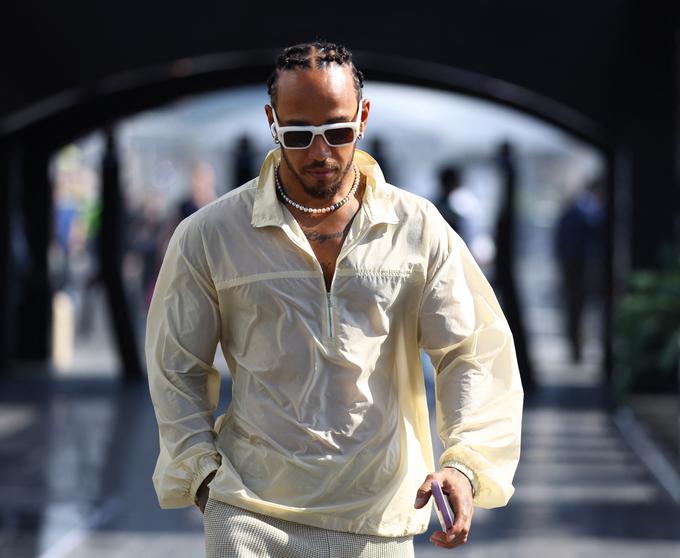 Lewis Hamilton je odgovorne pozval k bolj transparentnim odločitvam in razrešitvi obeh afer. | Foto: Guliverimage