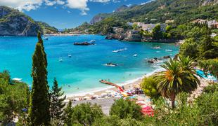 Poletno dopustovanje: veliko zanimanje za grške otoke