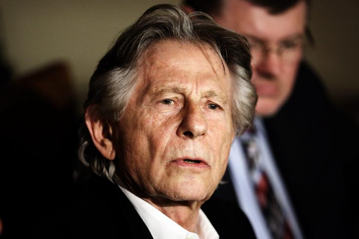 Roman Polanski od leta 1978 ni bil v ZDA, saj bi ga tam postavili pred sodišče zaradi posilstva mladoletnice. Septembra 2009 so ga aretirali Švicarji, a ga niso izročili ZDA, ampak ga julija 2010 izpustili. | Foto: Reuters