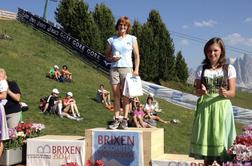 70-letna Slovenka Jungfrau maraton pretekla z mavcem na roki