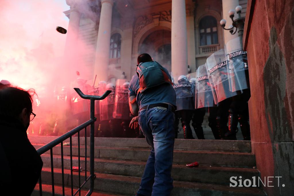 Protesti v Beogradu