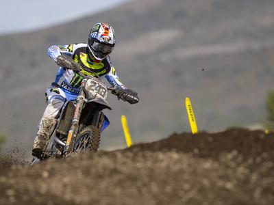 Herlings na prvi dirki s Hondo zmagal, Gajser z Yamaho četrti