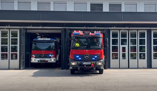 Ljubljanske gasilce smo ujeli med intervencijo. Poglejte si posnetek. #video
