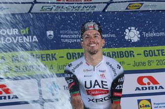 Iva Oliveiro motivirala krivica, ki jo je doživel njegov brat dvojček