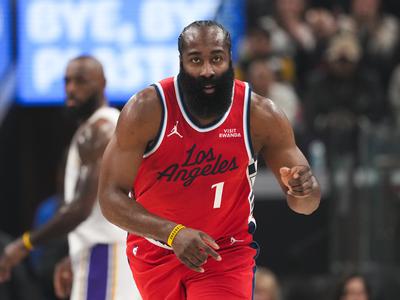 Clippers poslali Hardna v Cleveland