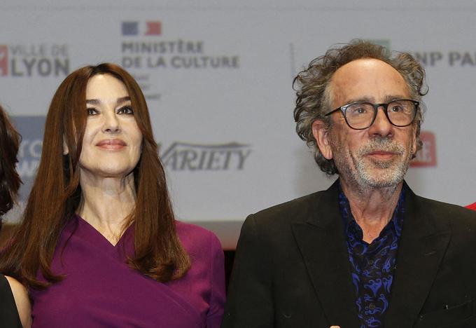 Monica Bellucci in Tim Burton oktobra 2022 na filmskem festivalu v Lyonu | Foto: Profimedia