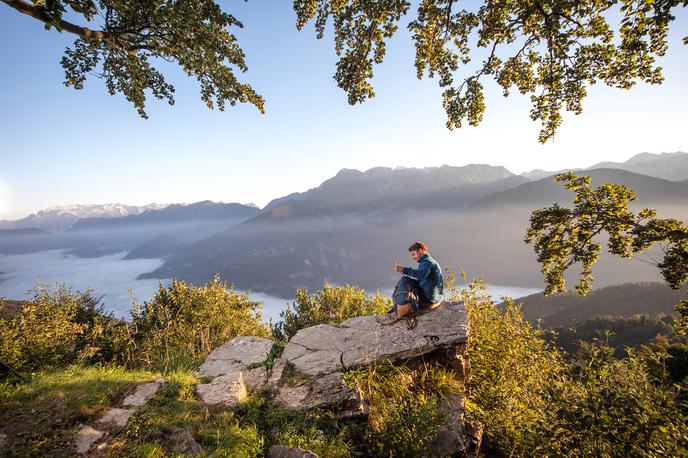 Kolovrat | Letošnje poletje bodo v Sloveniji prvič izpeljali pohodniški projekt Highlander Adventure, v okviru katerega bodo udeleženci skušali v največ petih dneh prehoditi traso od Bohinjskega jezera do Kobarida.  | Foto Jošt Gantar