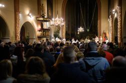 Mariborski nadškof: Sveta noč je noč, ki nagovarja vsakega
