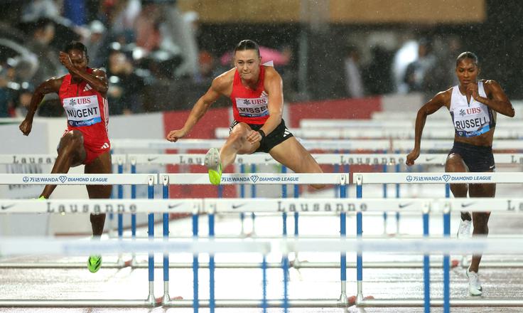 Nadine Visser je slavila na ovirah. | Foto: Reuters