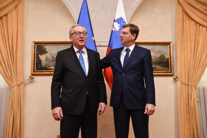 Lahko preboj pri reševanju vprašanja NLB na jutrišnjem sestanku dosežeta premier Miro Cerar (desno) in predsednik Evropske komisije Jean-Claude Juncker? | Foto: STA ,