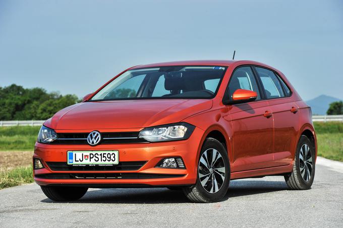 Volkswagen polo je bil lani drugi najbolje prodajan avtomobil v Sloveniji.  | Foto: Gašper Pirman