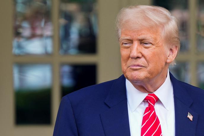 Donald Trump | Sankcije ZDA odpravljajo pod pogojem, da nov režim v Siriji ne bo ponujal zatočišča teroristom in bo zagotovil varnost ter pravice vsem verskim in etničnim manjšinam. | Foto Reuters