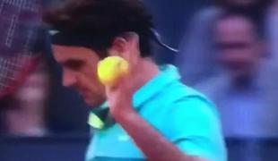 Nezadovoljni Federer: Potrebujemo klovna za ta cirkus (video)