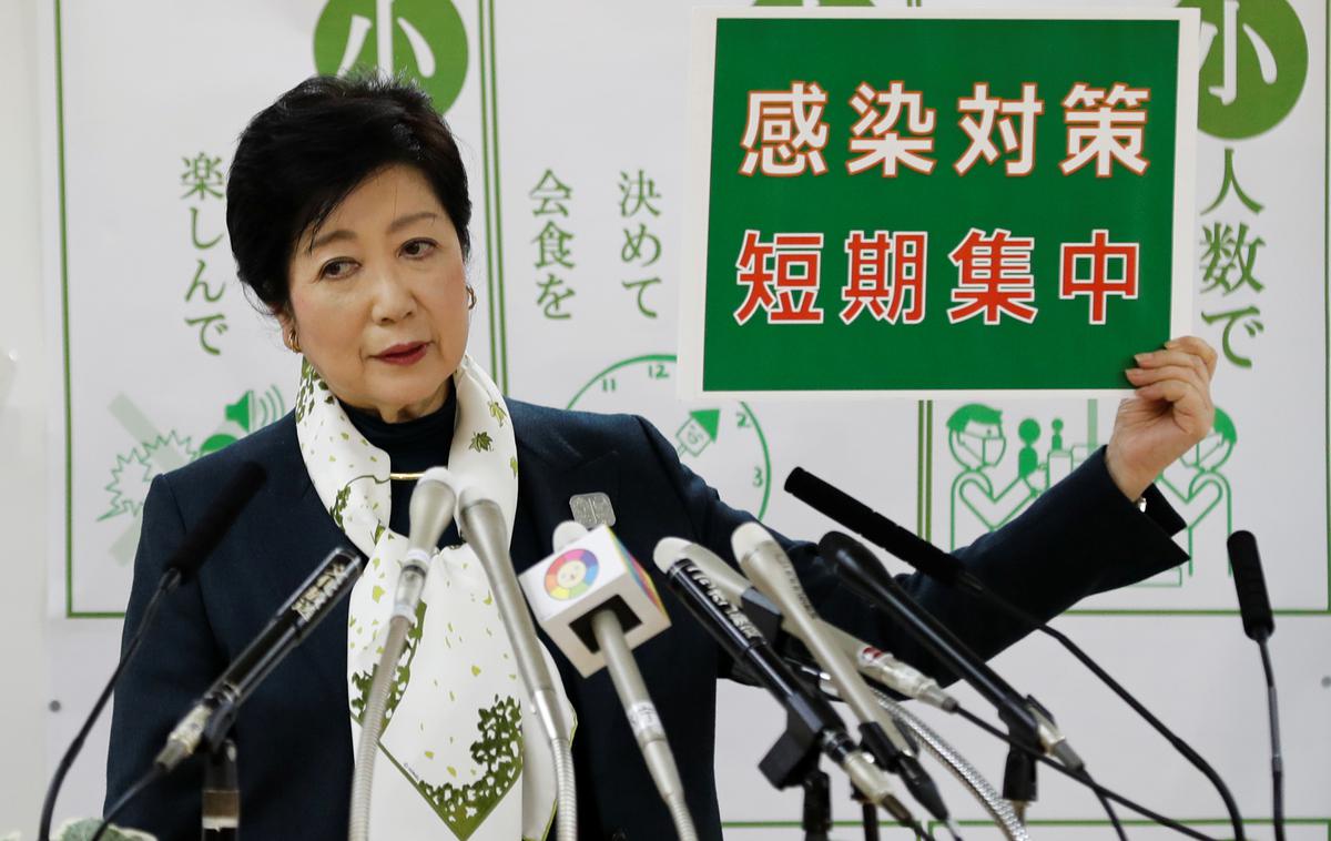 Yuriko Koike | Guvernerka Tokia predlaga, da se izredne razmere podaljšajo.  | Foto Reuters