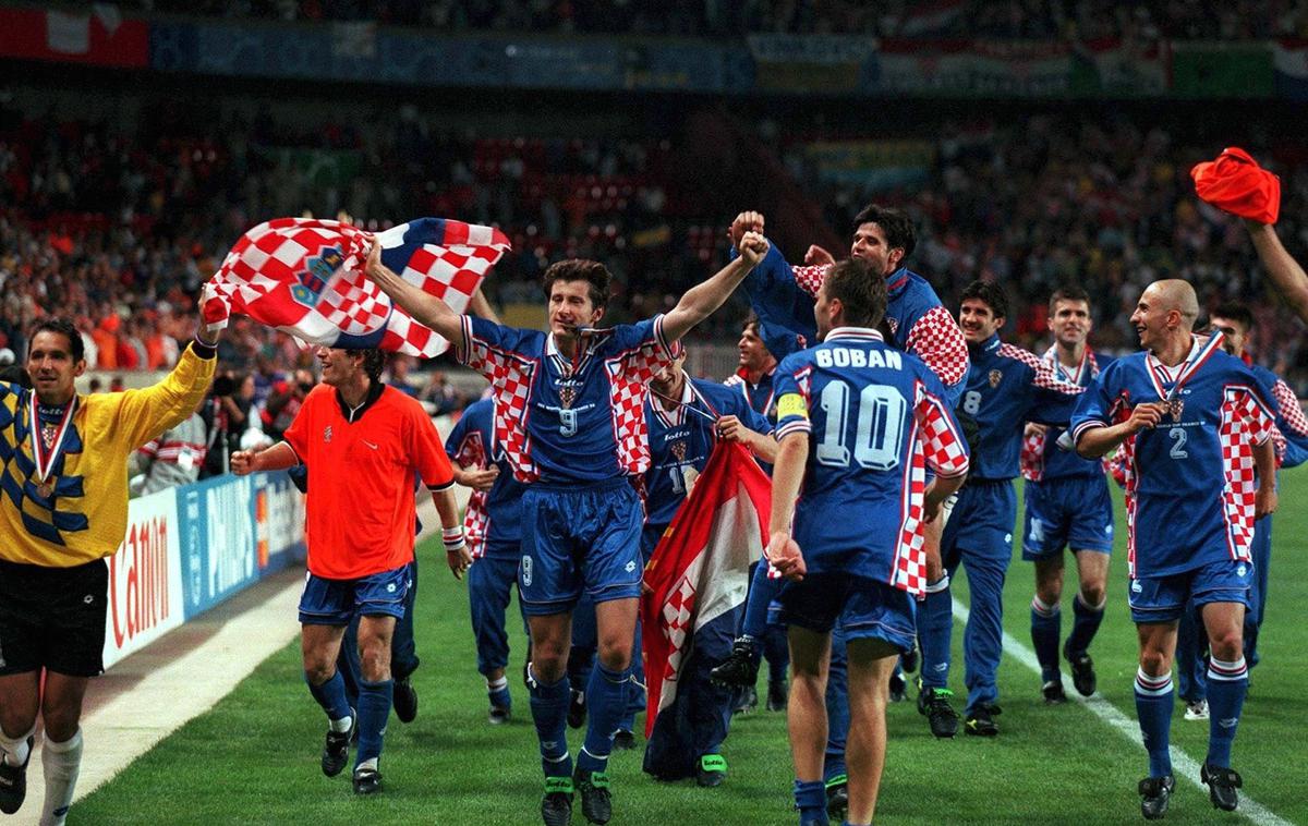 SP 1998 Francija | Hrvaška nogometna reprezentanca je krstni nastop na svetovnem prvenstvu kronala z izjemnim uspehom − tretjim mestom. | Foto Guliver/Getty Images