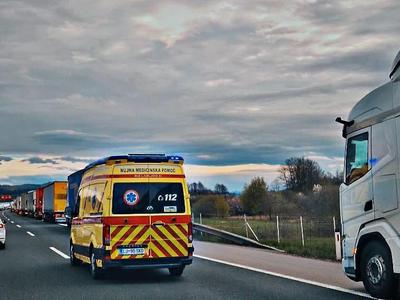 Zavod prižgal alarm: na cestah najhuje v tem desetletju