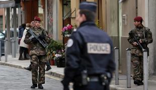 Napadalec na francoske vojake v Nici obtožen terorizma