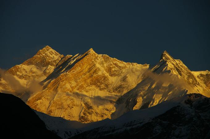 Projekt sta končala z vzponom na Anapurno, z 8091 metri deseti najvišji vrh sveta.  | Foto: Ben Tubby/Wikipedia