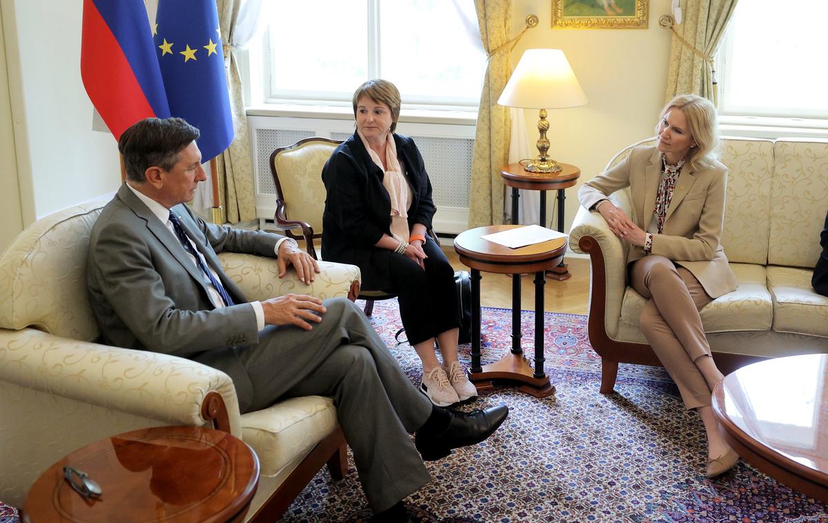 Borut Pahor | Predsednik Borut Pahor je sprejel podpredsednico parlamenta Ukrajine Oleno Kondratjuk, ki se mudi na obisku v Sloveniji.  | Foto Twitter