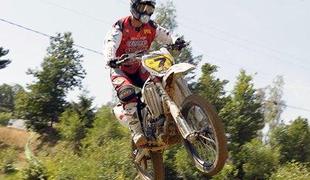 Kragelj drugi na domači dirki v Orehovi vasi