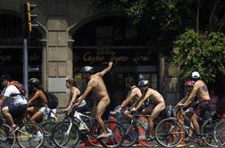 Goli kolesarji v Mehiki proti agresivnim voznikom