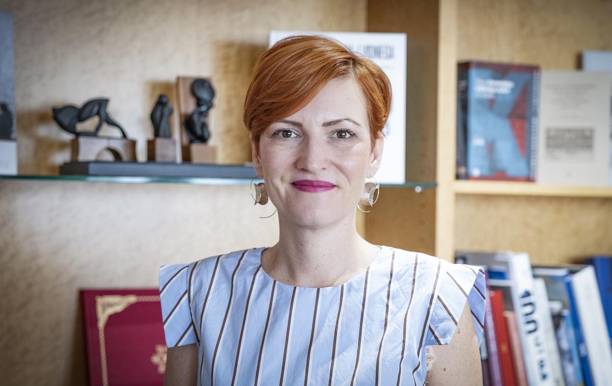 Asta Vrečko | Asto Vrečko je razveselilo dejstvo, da "je bila sprejeta zakonodaja, ki uvaja eno najpomembnejših sprememb za zaščito živali doslej". | Foto Ana Kovač