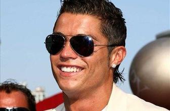 Cristiano Ronaldo za Armani
