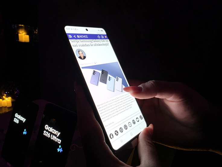 Samsung Galaxy S26+, srednji v družini treh pametnih telefonov serije Samsung Galaxy S26. | Foto: Srdjan Cvjetović