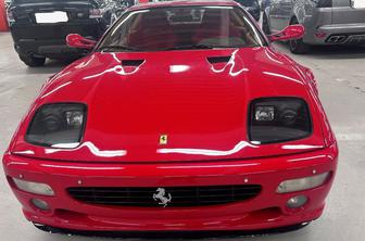 Avstrijskemu zvezdniku po skoraj 30 letih vrnili ukradeni ferrari #foto