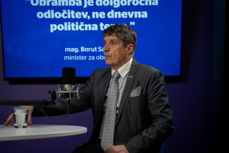 Sejem je bil mednarodno prepoznan, ob boku tuji tehniki pa so se predstavili tudi slovenski izdelki, kar je po njegovem mnenju pokazalo konkurenčnost domače obrambne industrije na globalnem odru. | Foto: 