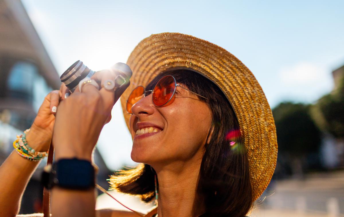 ženska, poletje, fotografija | Foto Shutterstock