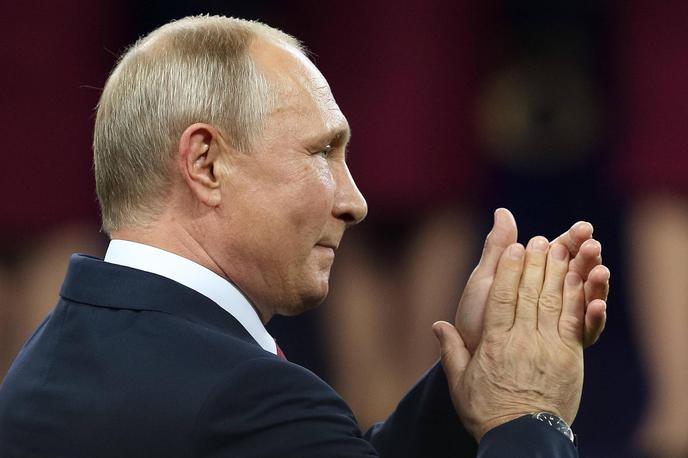 Predsednik | Vladimir Putin je pod rusko državno upravo postavil tudi rusko podružnico nemške trgovske verige Metro. | Foto Guliverimage