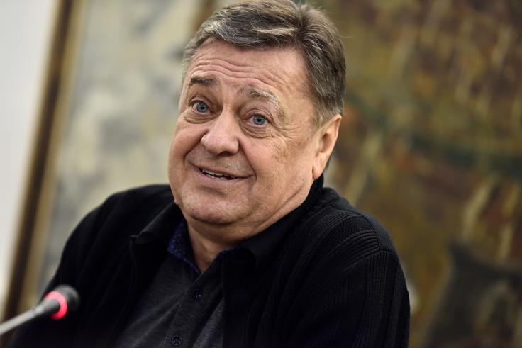 "Vse svoje moči bomo usmerili v združevanje levega bloka. Dali bomo vse od sebe za zmago levice in nadaljnjo stabilnost ter modernizacijo države, kjer bo dobro delo pravično plačan," so sporočili iz Jankovićeve Pozitivne Slovenije. | Foto: STA ,